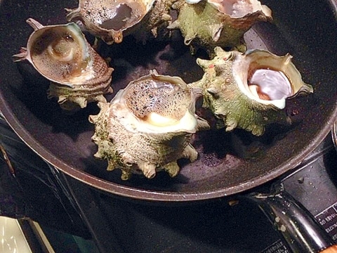 フライパンで簡単サザエの壺焼き レシピ 作り方 By ふみこ 楽天レシピ フライパンで簡単サザエの壺焼き レシピ 作り方 By ふみこ 楽天レシピ